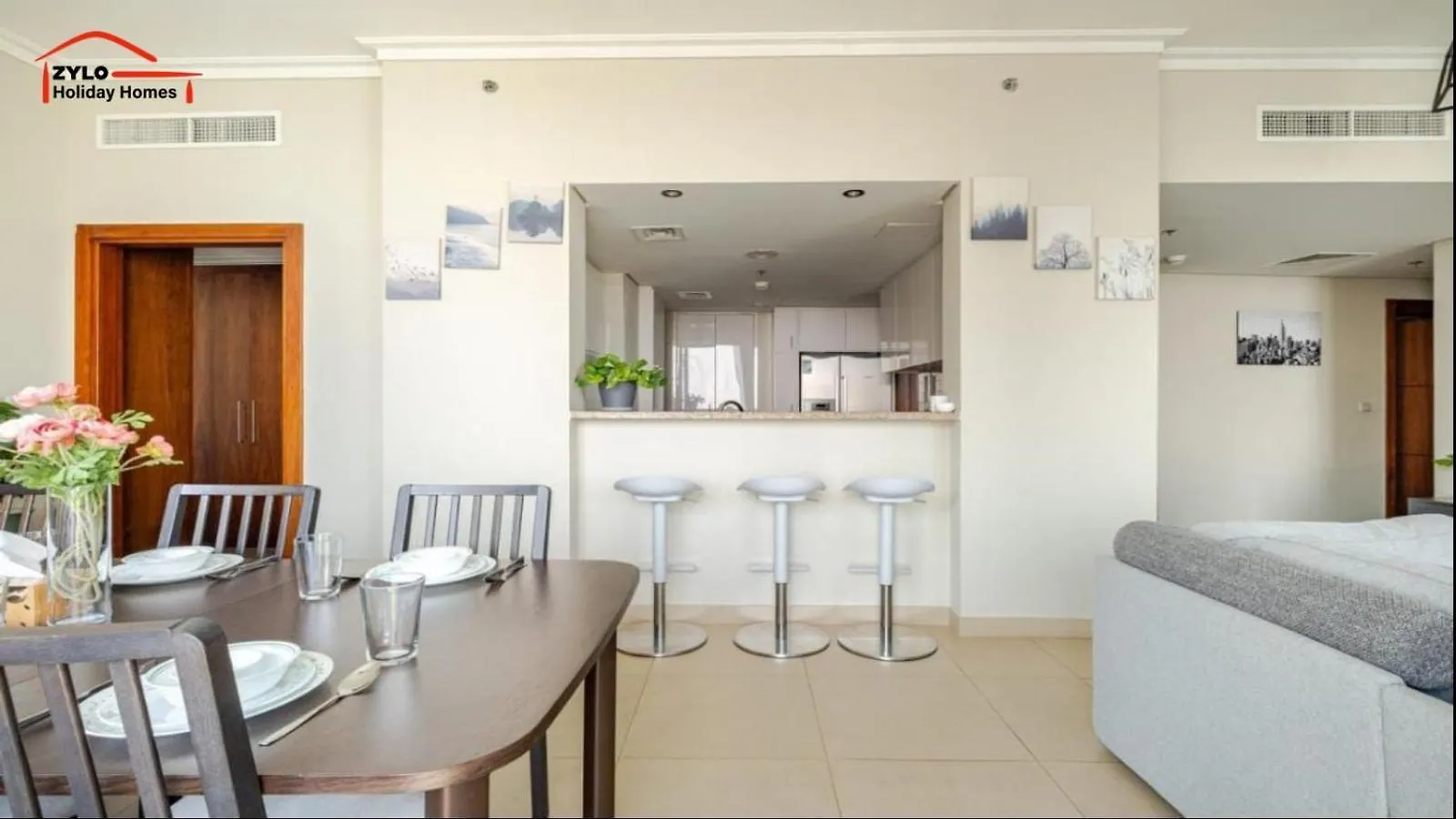 Zylo 3Bhk Burj Vista Iconic Burj Khalifa View Apartment Dubai